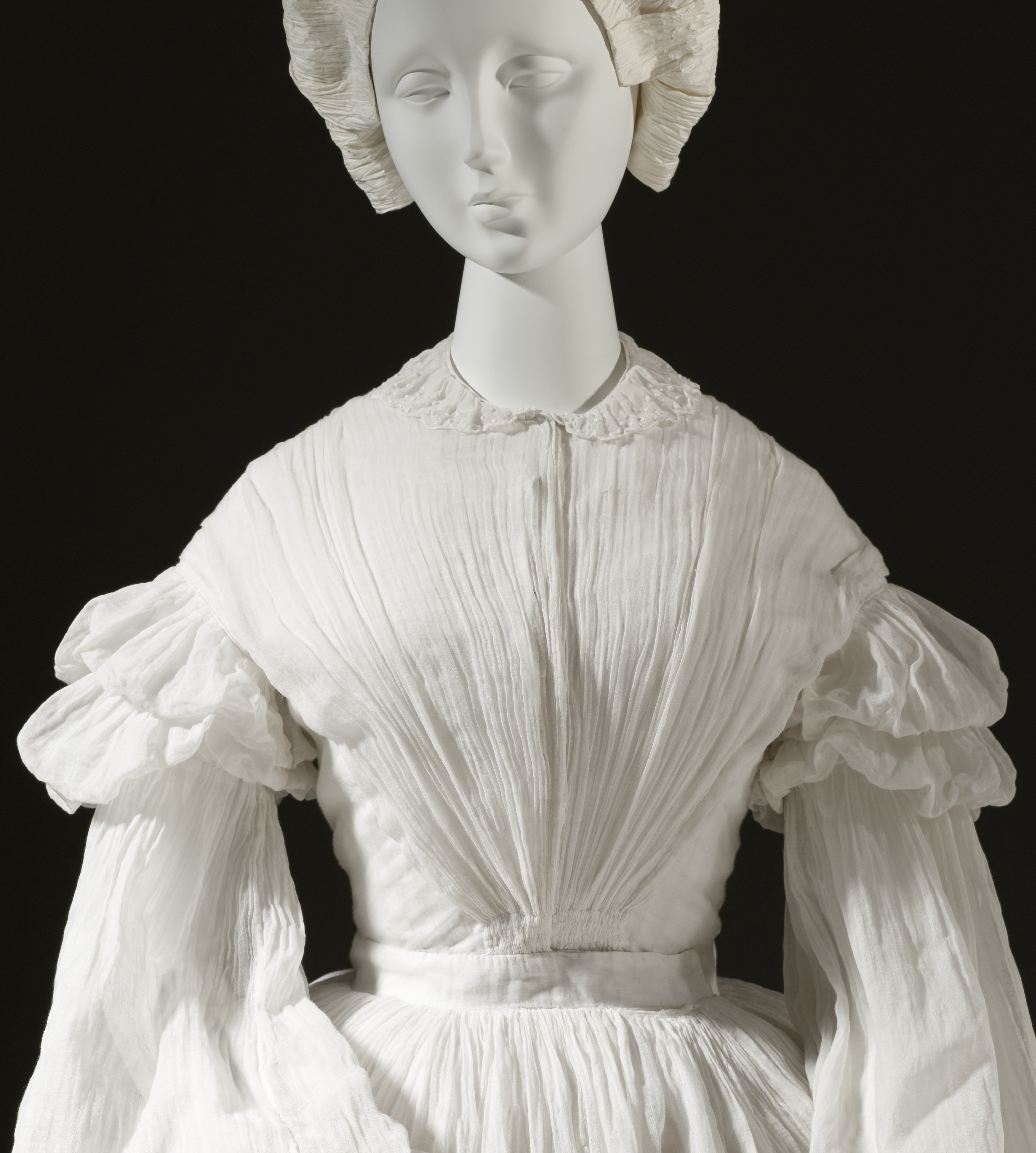 White muslin dress, ca. 1855 – costume ...
