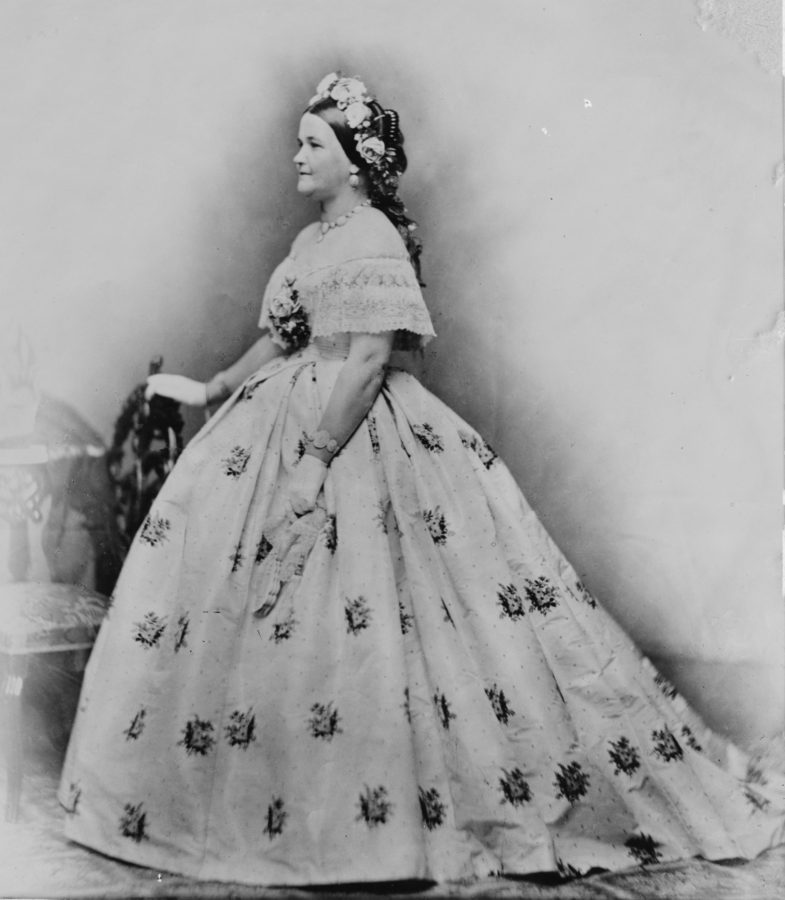 Mary Todd Lincoln, 1861 – costume cocktail